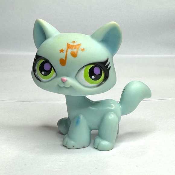 Hasbro Littlest Pet Shop (LPS) RETIRED Musically Talented Walking Cat #2878 - Picture 1 of 12